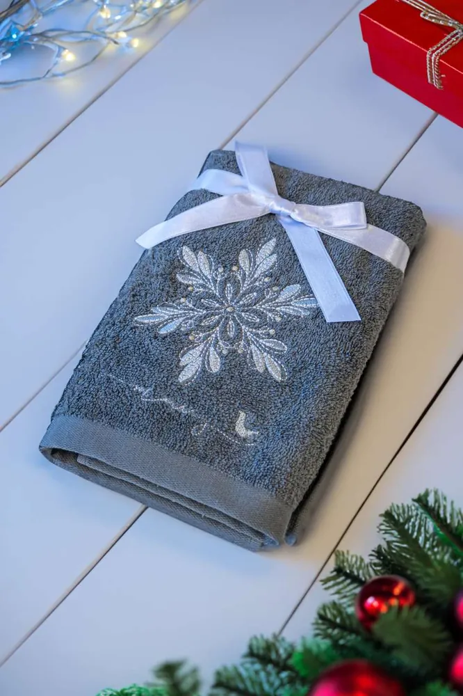 Prosop OLIMA Christmas Snowflake - design fulg de nea • 530 g/m², 100% Bumbac, Olima