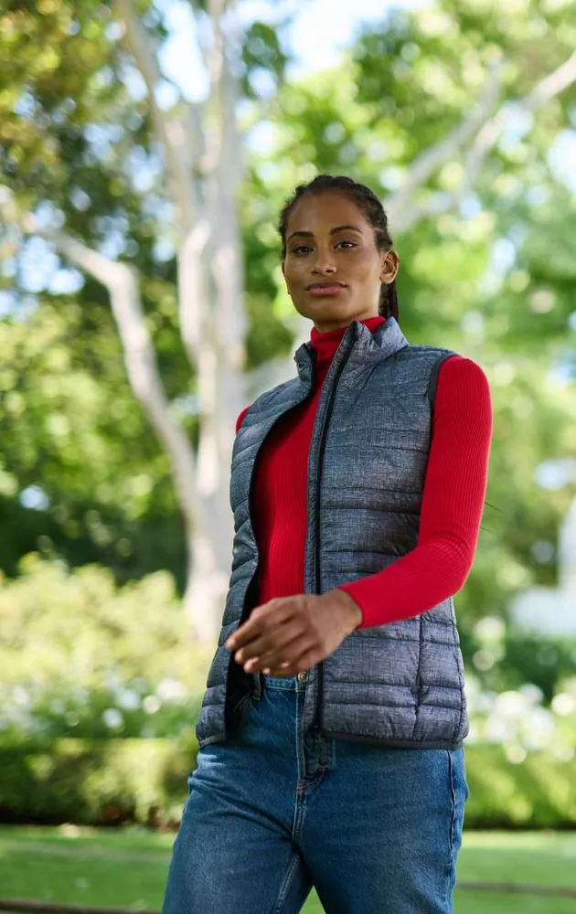 Vestă matlasată damă Regatta Firedown Down-Touch Insulated RETRA857 · poliamidă