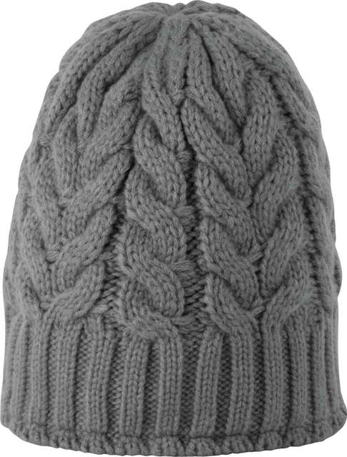 CABLE KNIT BEANIE